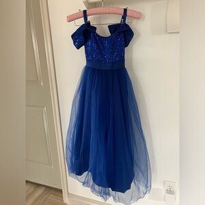 Blue tulle/sequin pageant modeling dress